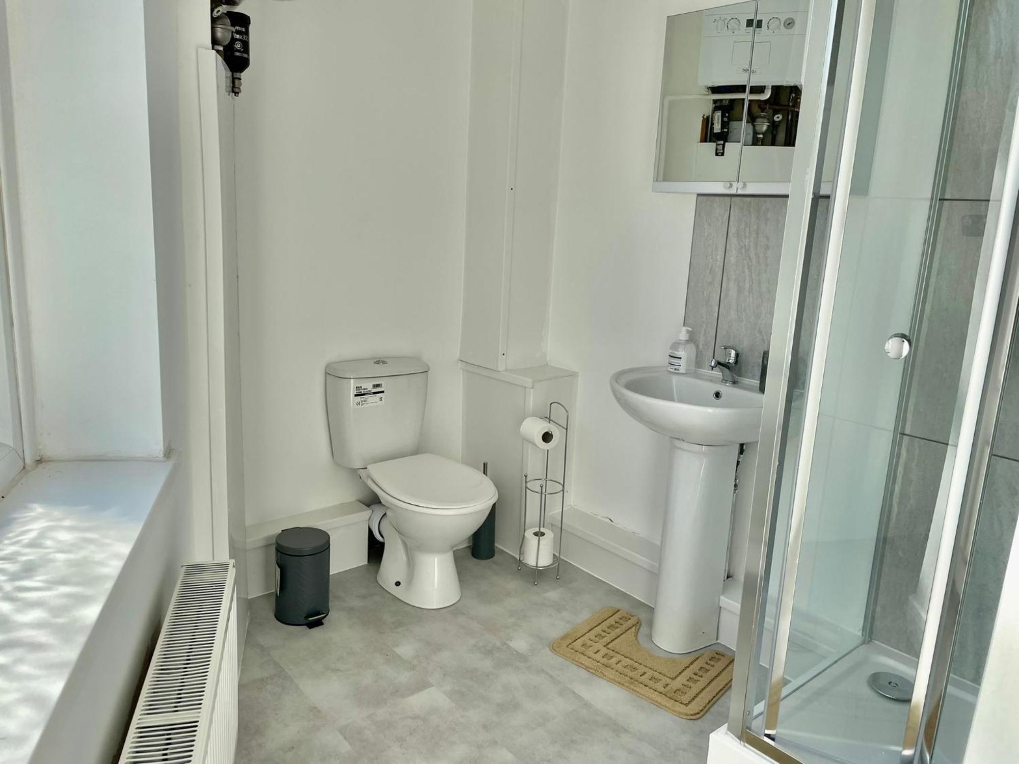 Cheerful 1 Bed Apartment Cardiff City Centre - Penarth Rd Ngoại thất bức ảnh