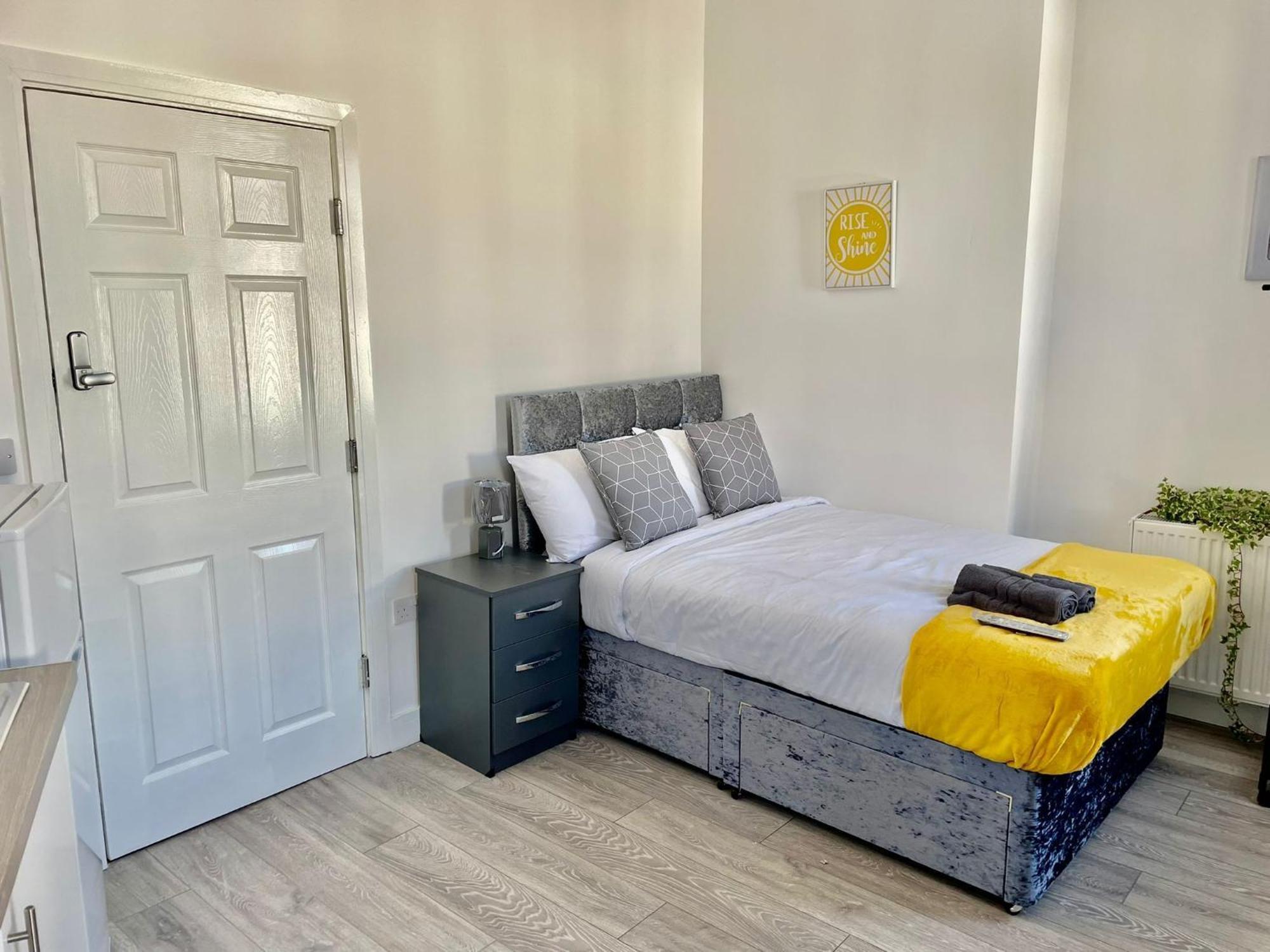 Cheerful 1 Bed Apartment Cardiff City Centre - Penarth Rd Phòng bức ảnh
